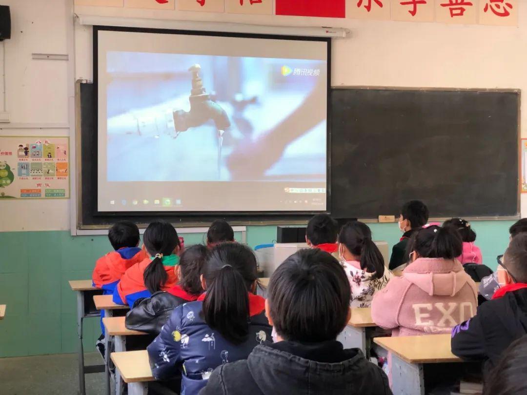 魂斗罗：归来